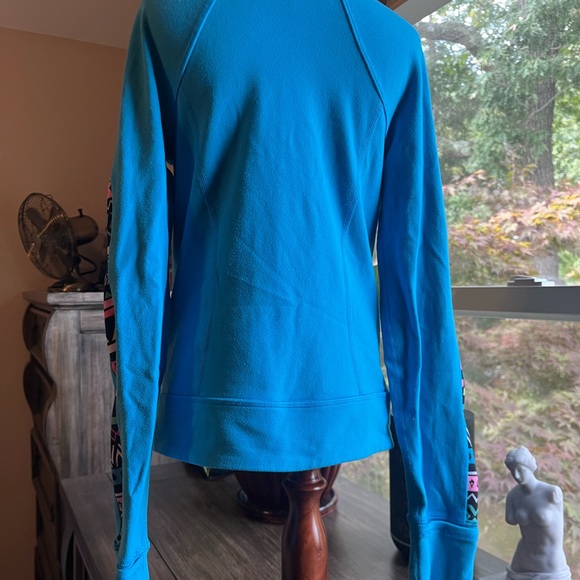 Ivivva by Lululemon Neon Blue Geometric print Jacket size 8 🩵🩷 - Picture 7 of 10